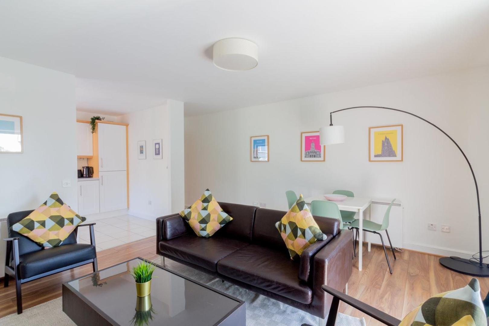 Guestready - Modern Stay By Pheonix Park Дъблин Екстериор снимка